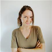 Cours de langues avec une enseignante expérimentée